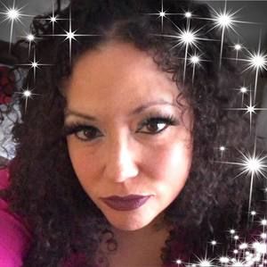 Meet your Posher, Kasandra